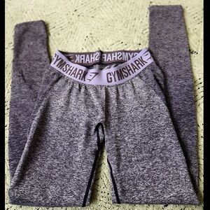 GYMSHARK PURPLE WORKOUT LEGGINGS